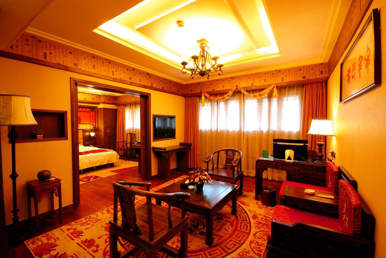 Lijiang Jinfu Hotel Extérieur photo